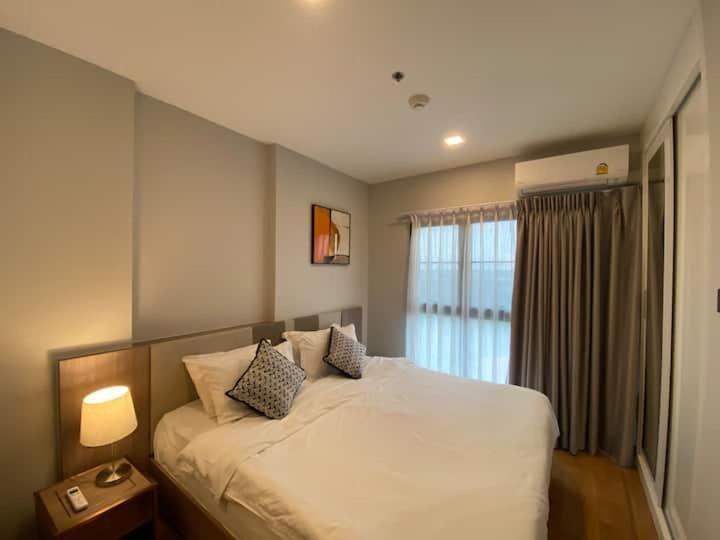 Modern Style Room With Sky Pool 古城边天际泳池公寓 Chiang Mai Exterior foto